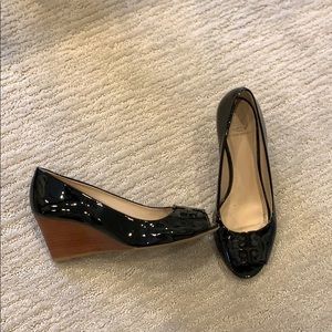 Tory Burch patent leather peep toe wedge size 6.5